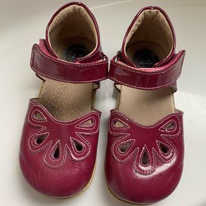 Livie & Luca Petal Mary Janes sz 13